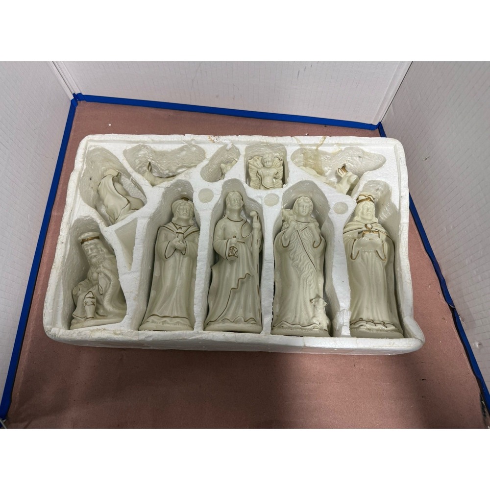 Vintage 10 Pc Porcelain Nativity Set Ivory Gold Christmas Manger Figurines